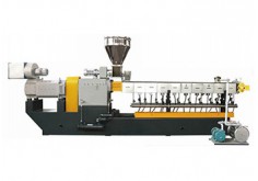 Co-Rotating Twin Screw Extruder