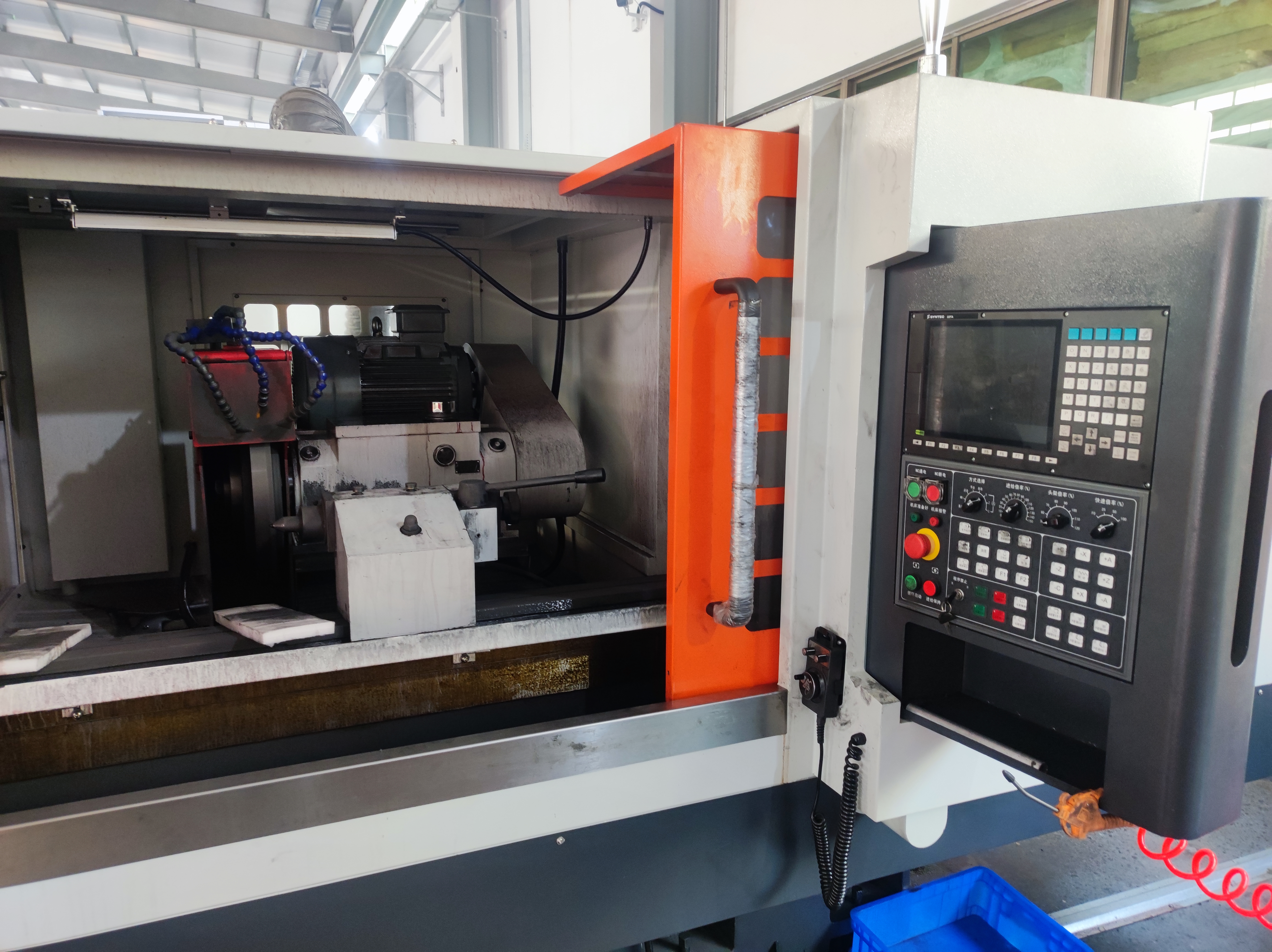 CNC cylindrical grinding machine 2